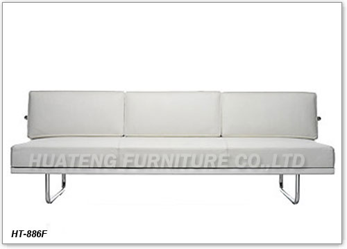 LC5 Le Corbusier Sofa Bed