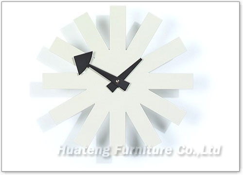 Nelson Asterisk Clock