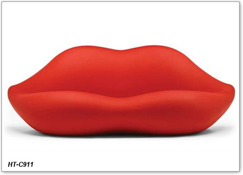 Salvador Dali Lips Sofa